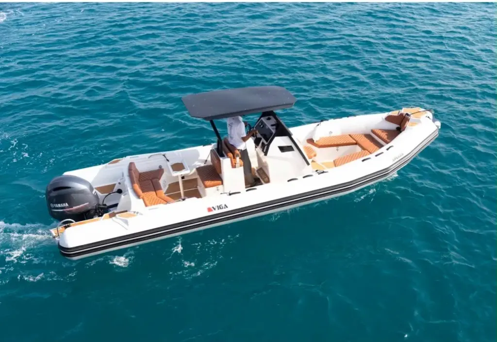 Private Speedboat Trip in Hurghada – White Island, Snorkeling & Dolphin Search
