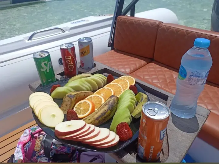 Private Speedboat Trip in Hurghada – White Island, Snorkeling & Dolphin Search