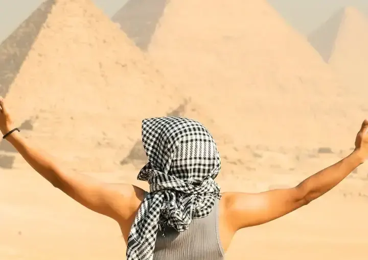 Classic Cairo: Egyptian Museum (Tahrir) & Pyramids