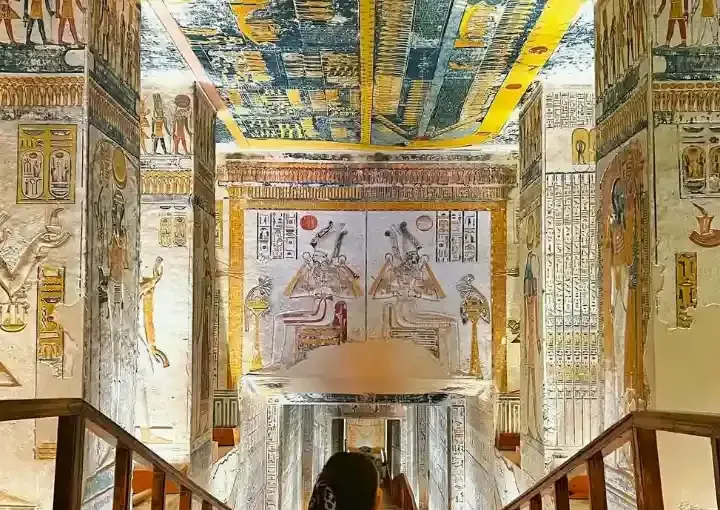 Luxor Day Trip: Valley of the Kings & Karnak